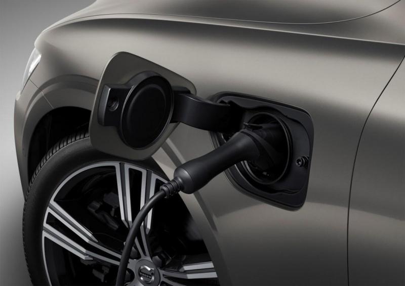 223554_New Volvo V60 exterior.jpg