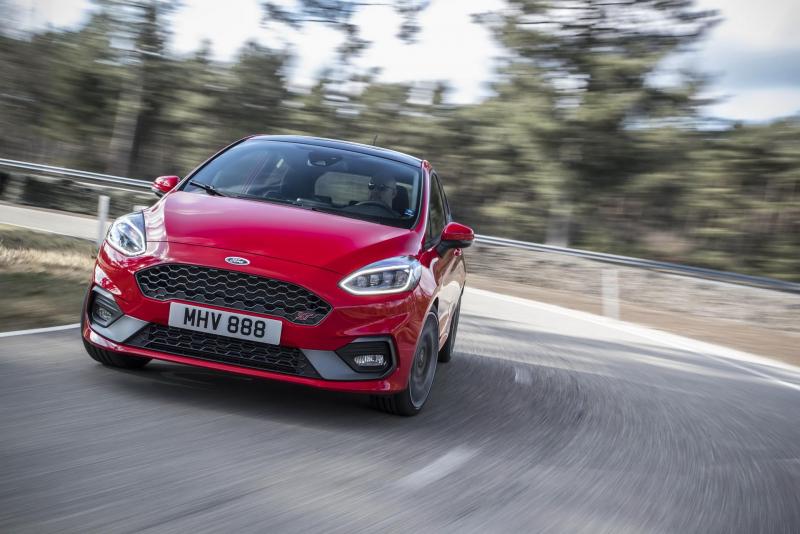 Ford-Fiesta-ST-2018-10.jpg