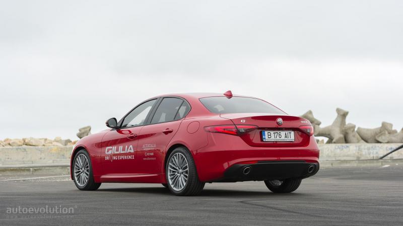 driven-2017-alfa-romeo-giulia-super-22-diesel-8at_19.jpg