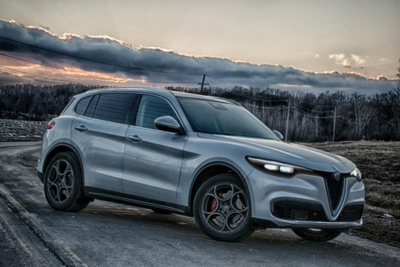 Alfa E Suv.jpg