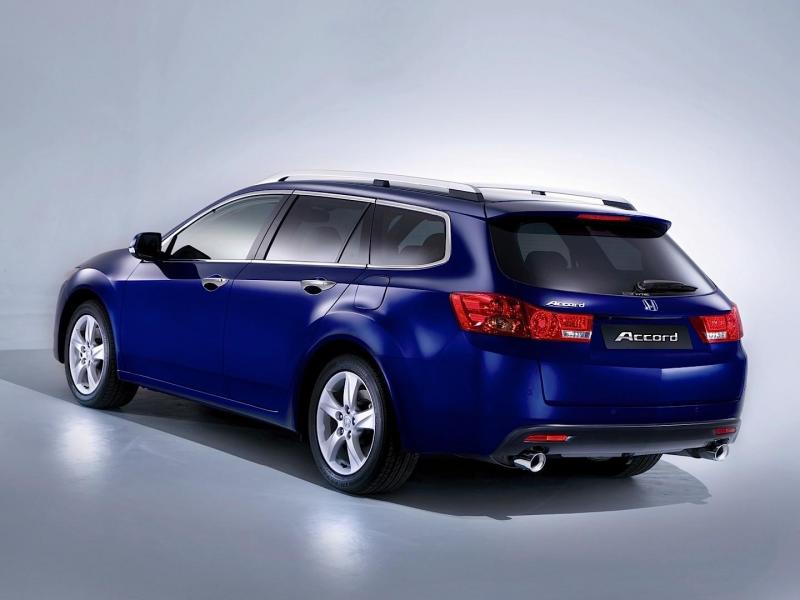 HONDA-Accord-Tourer-4024_36.thumb.jpg.6d9abfb25a0aafbf7b0463dd67a6dd77.jpg