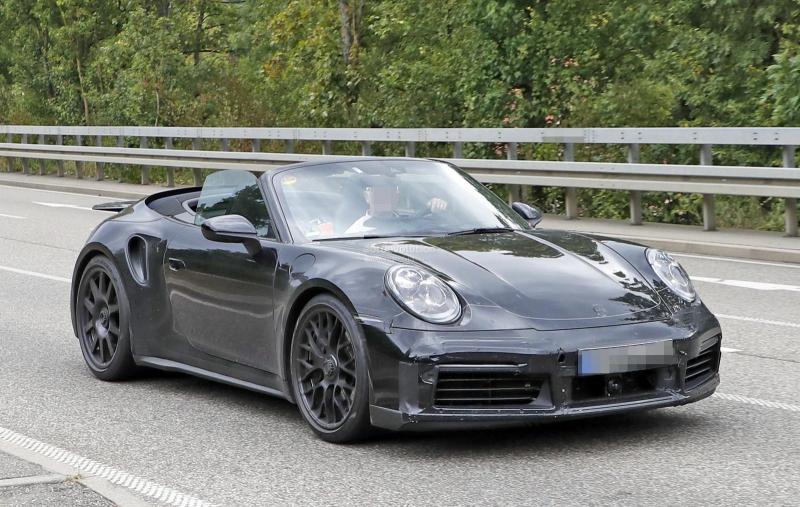 2020-porsche-911-turbo-cabriolet-spotted-with-top-down-looks-production-ready-128658_1.jpg