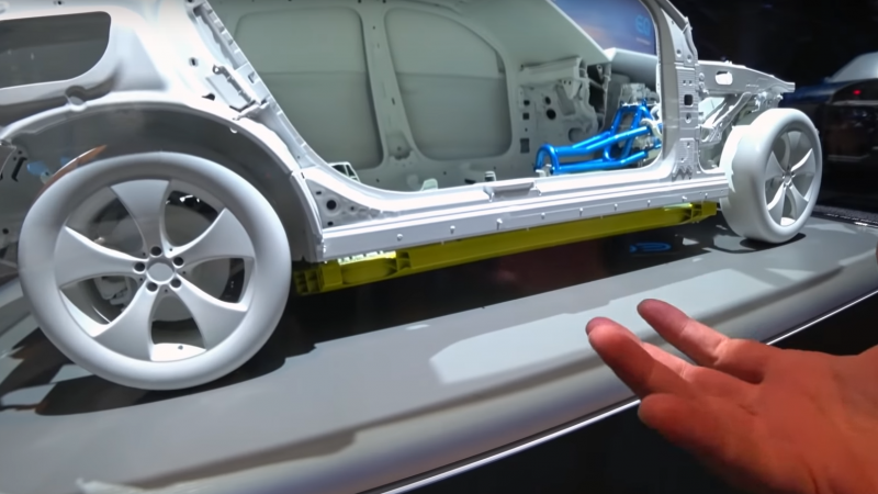 Telaio Mercedes GQC (2).png