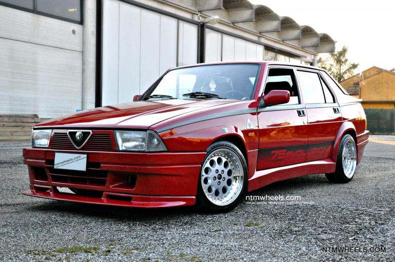 AR-RZSZ-8x16-SilverPolished-Alfa-Romeo-75-Evoluzione-017-1.jpg
