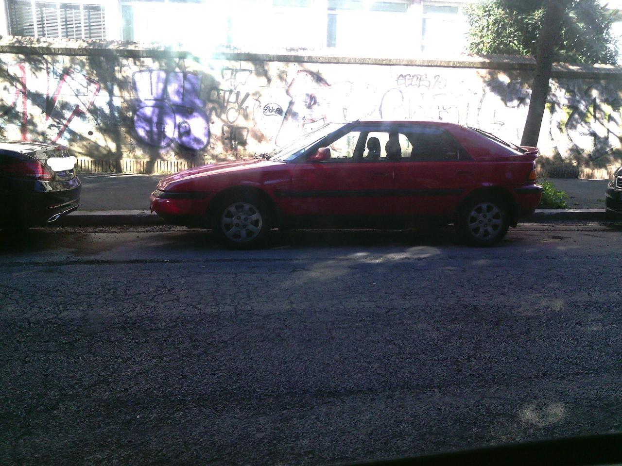 Mazda 323_LI.jpg