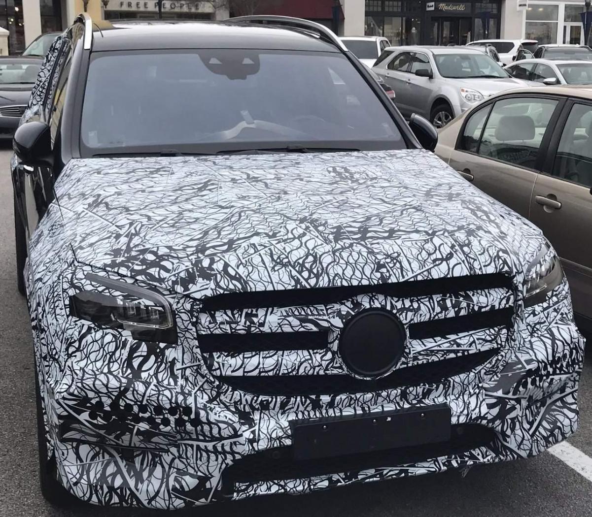 Mercedes-Benz GLS Spy.jpeg
