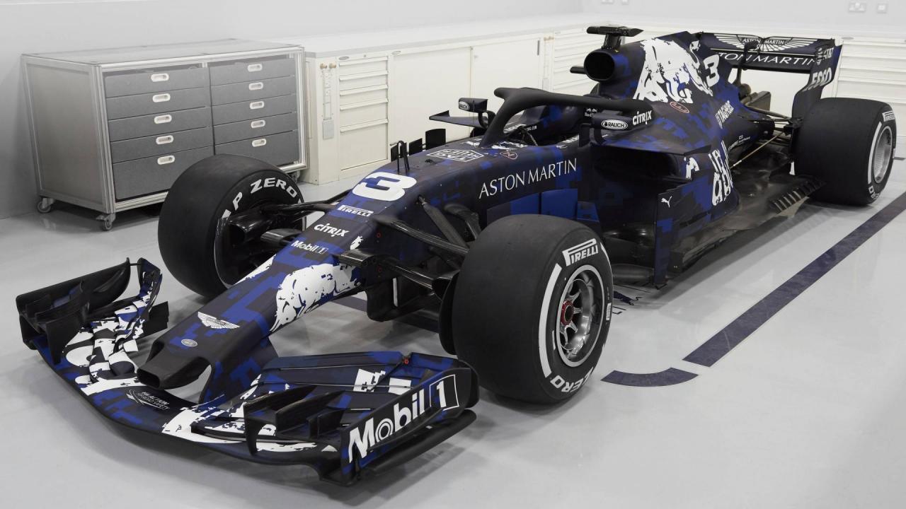 redbull_2018.thumb.jpg.b3c4f9e64265c4bf8257bd50b90d374c.jpg