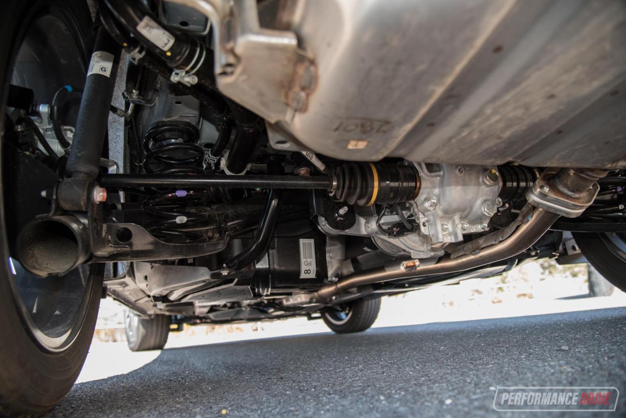 2017-Mazda-CX-3-sTouring-rear-suspension.jpg