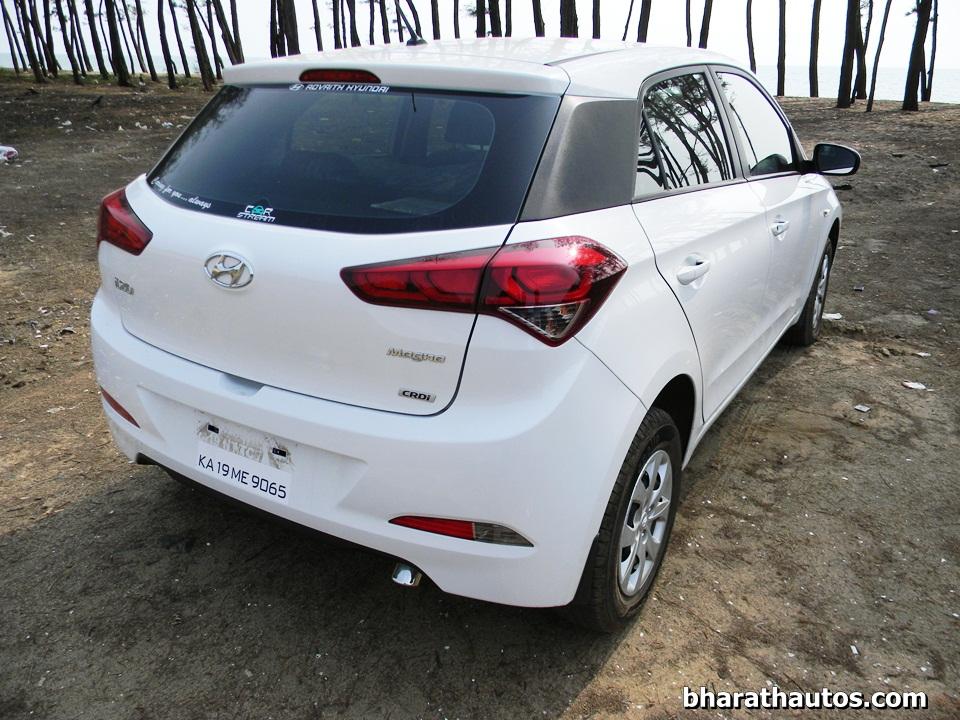 hyundai-elite-i20-rear-view.jpg.9920eea29122be4e6ae9c853fbd29c9e.jpg