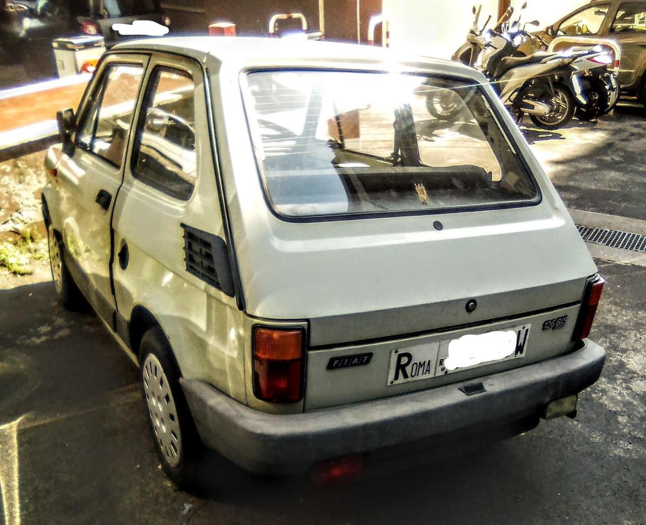 Fiat 126 Bis_LI.jpg