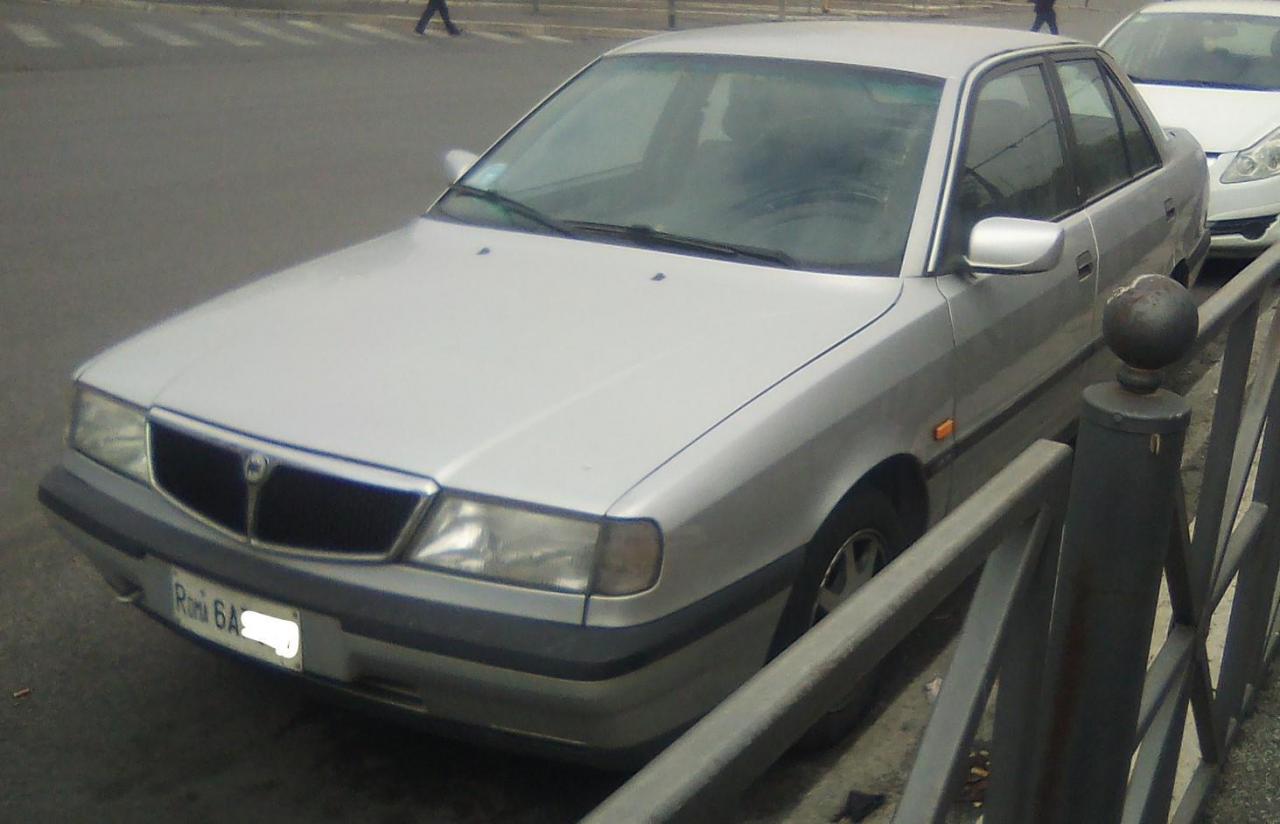 Lancia Dedra 2_LI.jpg