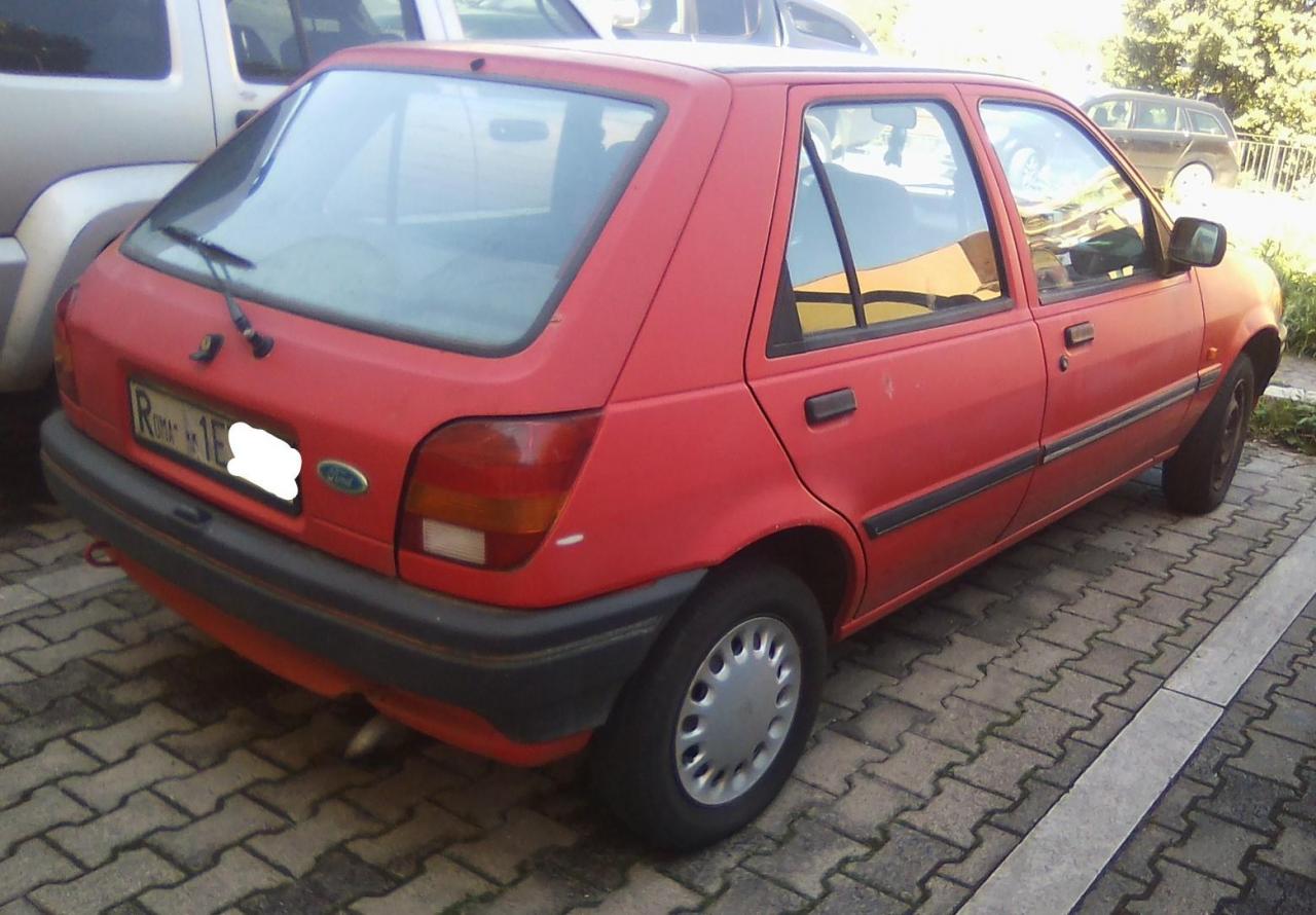 Ford Fiesta_LI.jpg