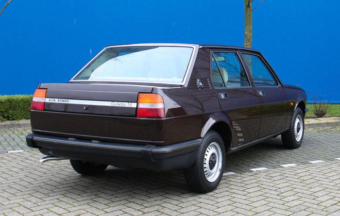 retroalfa_01.jpg.85bb4b9ad76345f5659ca4b7122caaa8.jpg