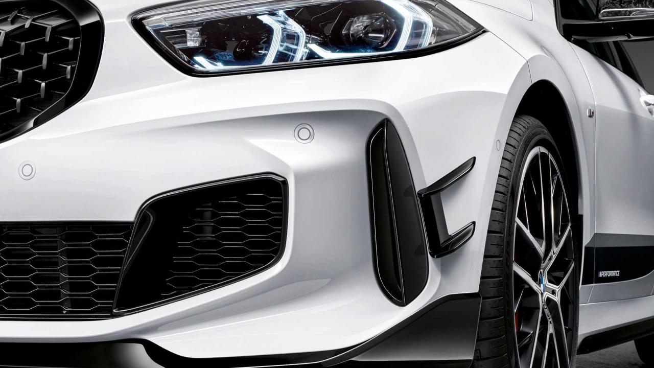 BMW M135i xDrive 2020 F40 con BMW M Performance Parts (7).jpg