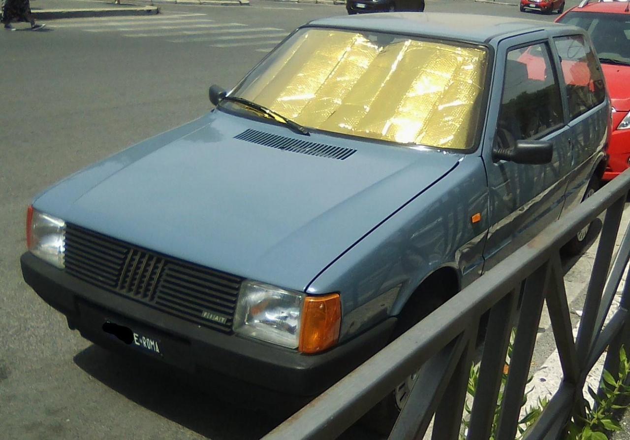 683644578_FiatUno452_LI.thumb.jpg.20ff7af0bc673c6ae1c01b09682c01b8.jpg