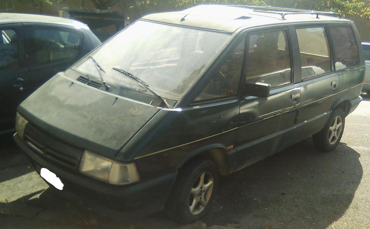 1493662002_RenaultEspaceTXEinjection1_LI.thumb.jpg.80c1b02682cf4f2638bd1847faee35c2.jpg