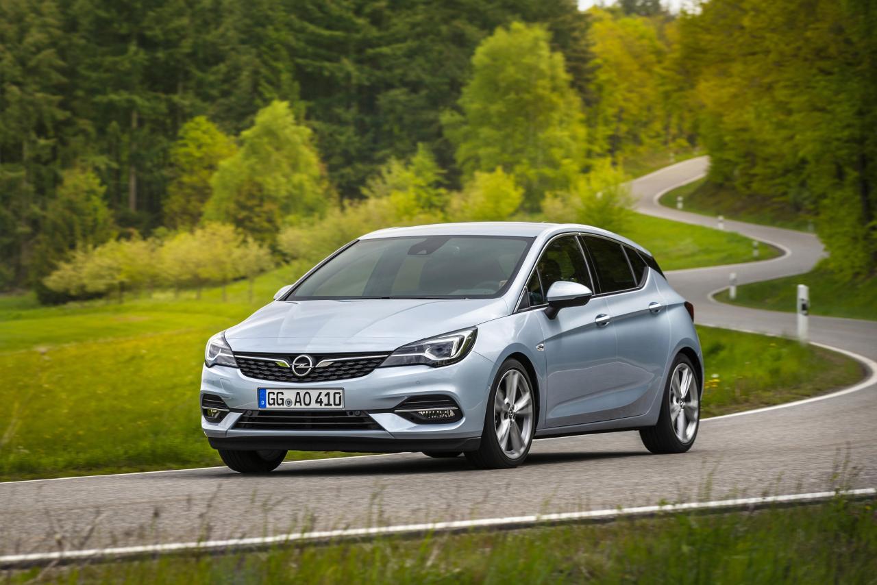 Opel-Astra-my 2020 (6).jpg