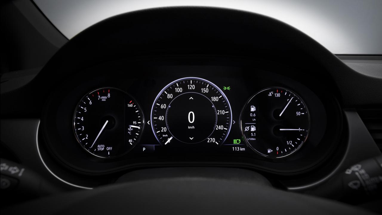 Opel-Astra-my 2020 (9).jpg
