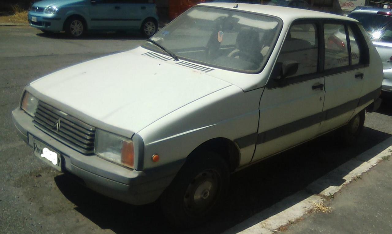 301350445_CitroenVisa1_LI.thumb.jpg.7ca25c57ab614bfcb710419fce37b1d3.jpg