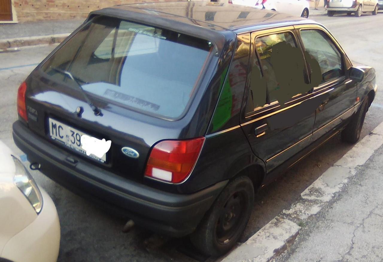 130566923_FordFiesta1.3i_LI.thumb.jpg.0ee4d71013e9bf422c50da717a7857ec.jpg