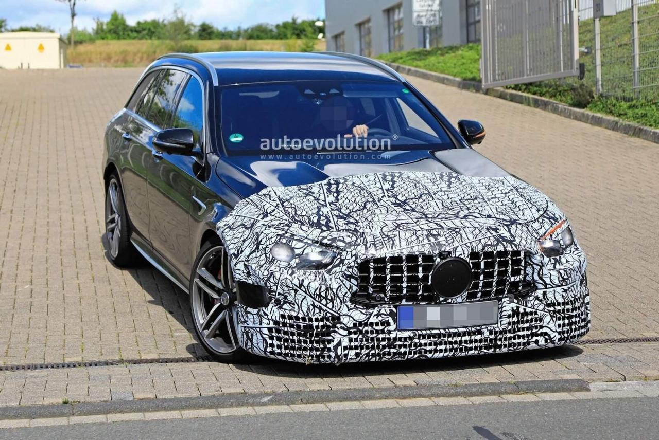 2021-mercedes-amg-e63-wagon-shows-epic-facelift-look-at-the-nurburgring-136748_1.jpg