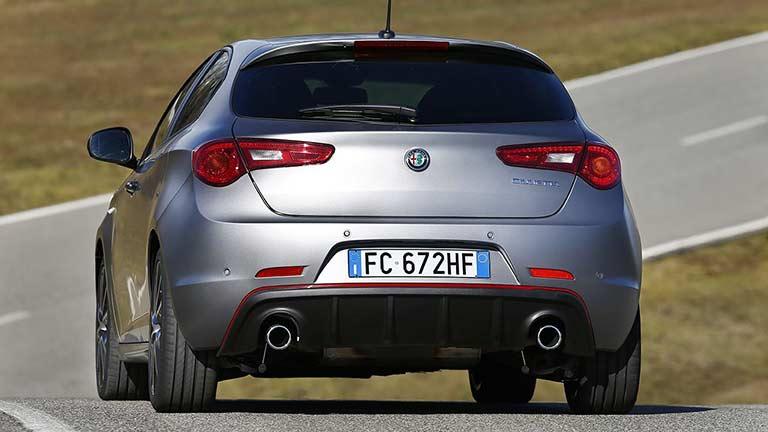 alfa-romeo-giulietta-m-02.jpg.7586687a6da883b9e0fba55abf5d66ed.jpg
