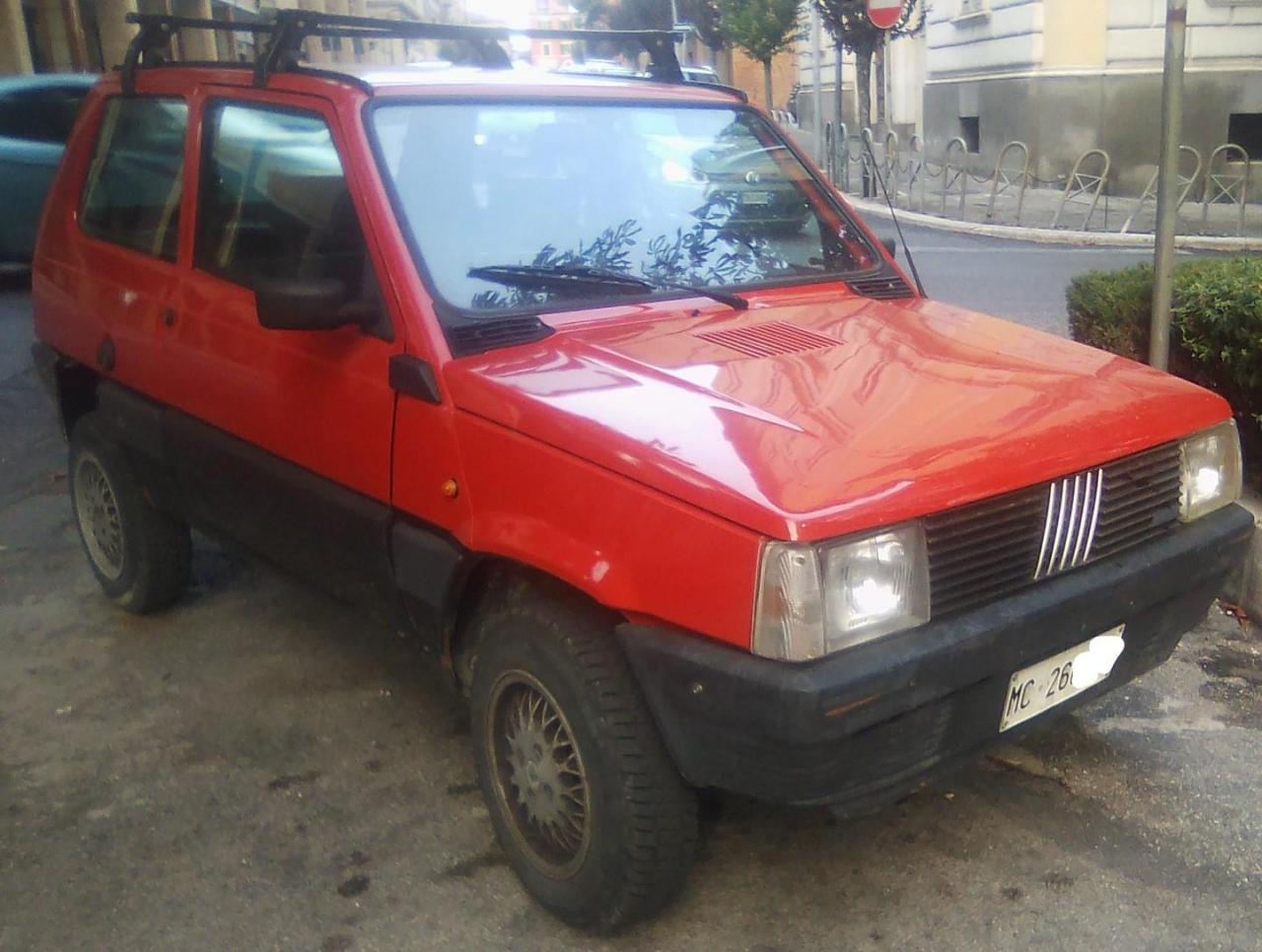 586386386_FiatPanda4X4_LI.thumb.jpg.0bf35b9c2bbca21737de0c25361392cc.jpg