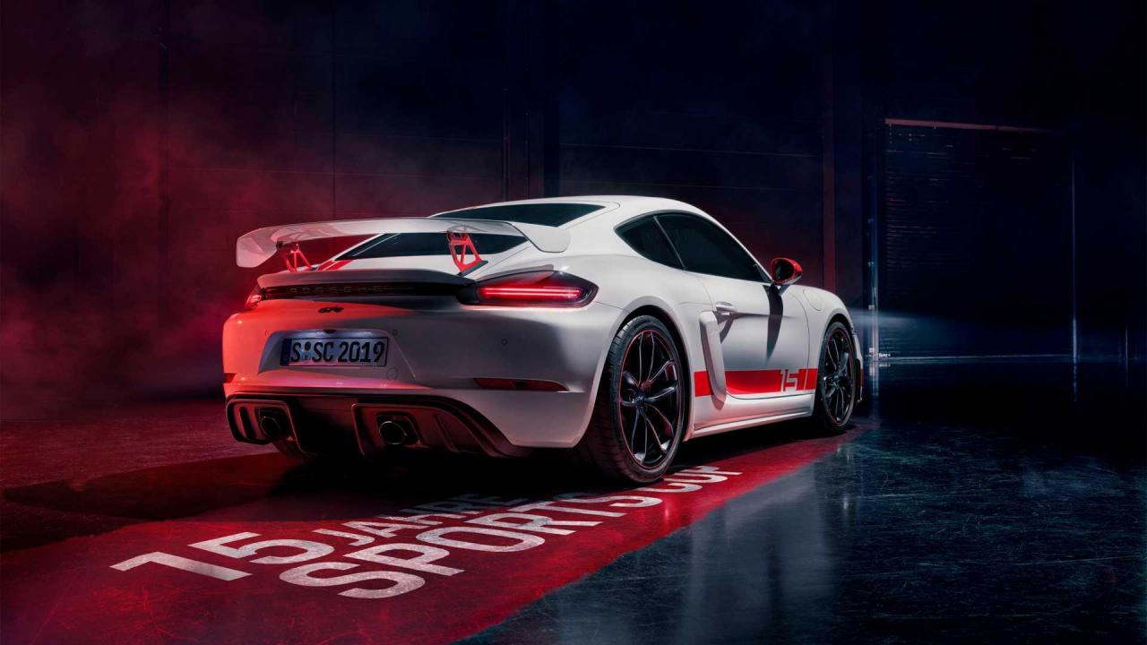 porsche-718-cayman-gt4-sports-cup-edition (2).jpg
