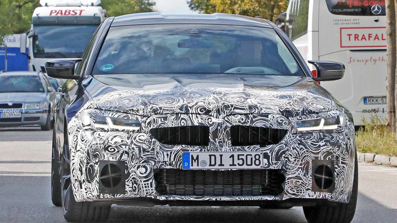BMW M5 facelift 2021 Spy LCI - BMW M5 F90 (3).jpg