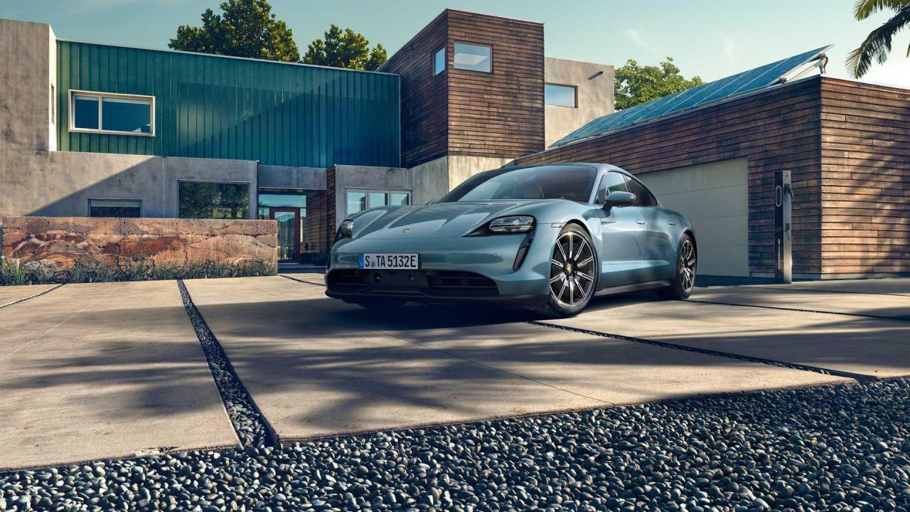 porsche-taycan-4s (1).jpg