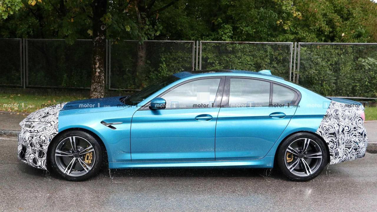 BMW M5 facelift 2021 Spy LCI - BMW M5 F90 (14).jpg