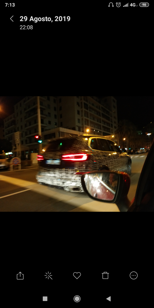 Screenshot_2019-10-08-07-13-03-617_com.miui.gallery.png