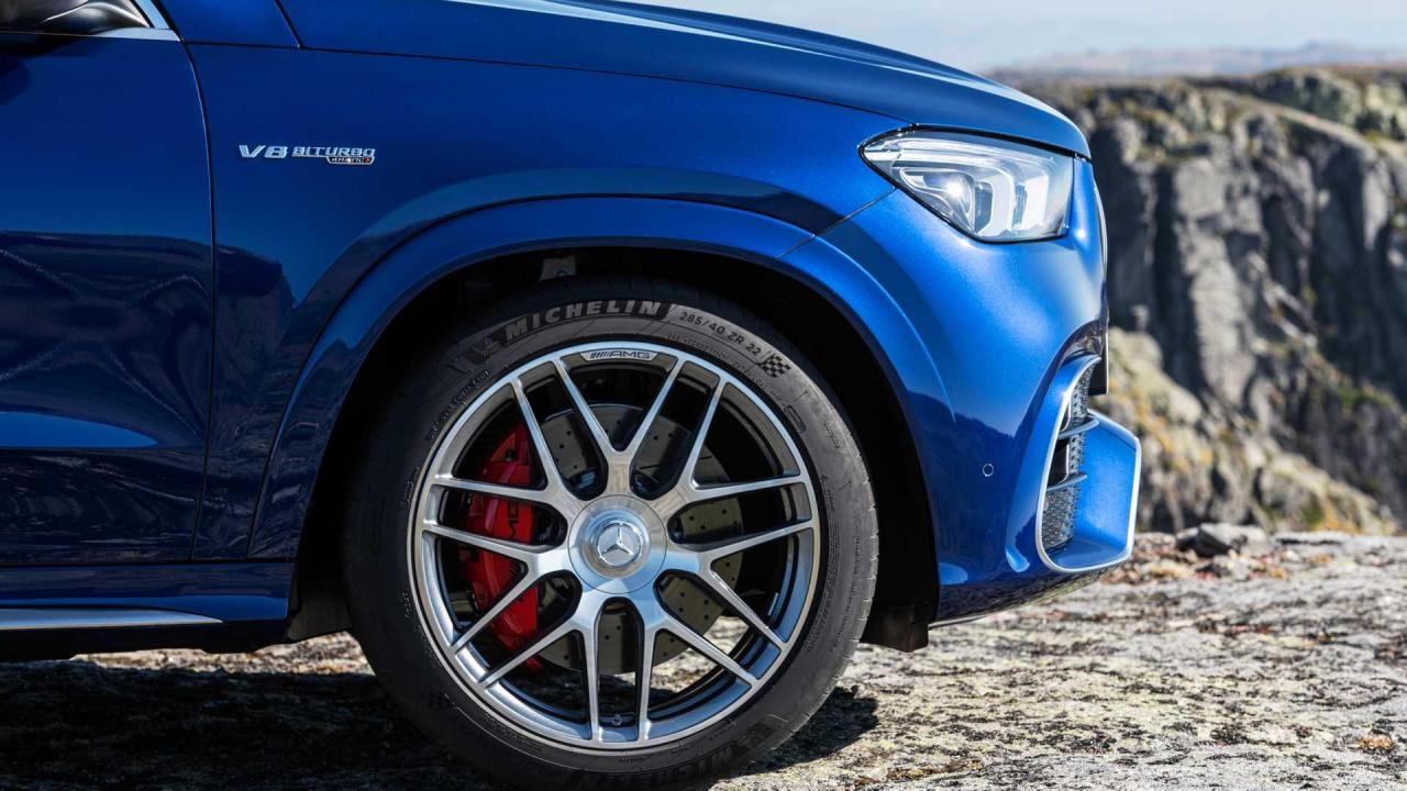 2021-mercedes-amg-gle-63-s (7).jpg