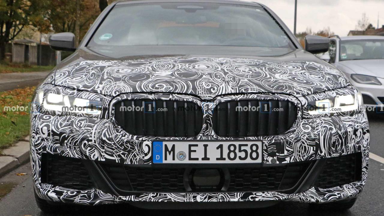 BMW Serie 5 Facelift M Sport Spy G30 (2).jpg
