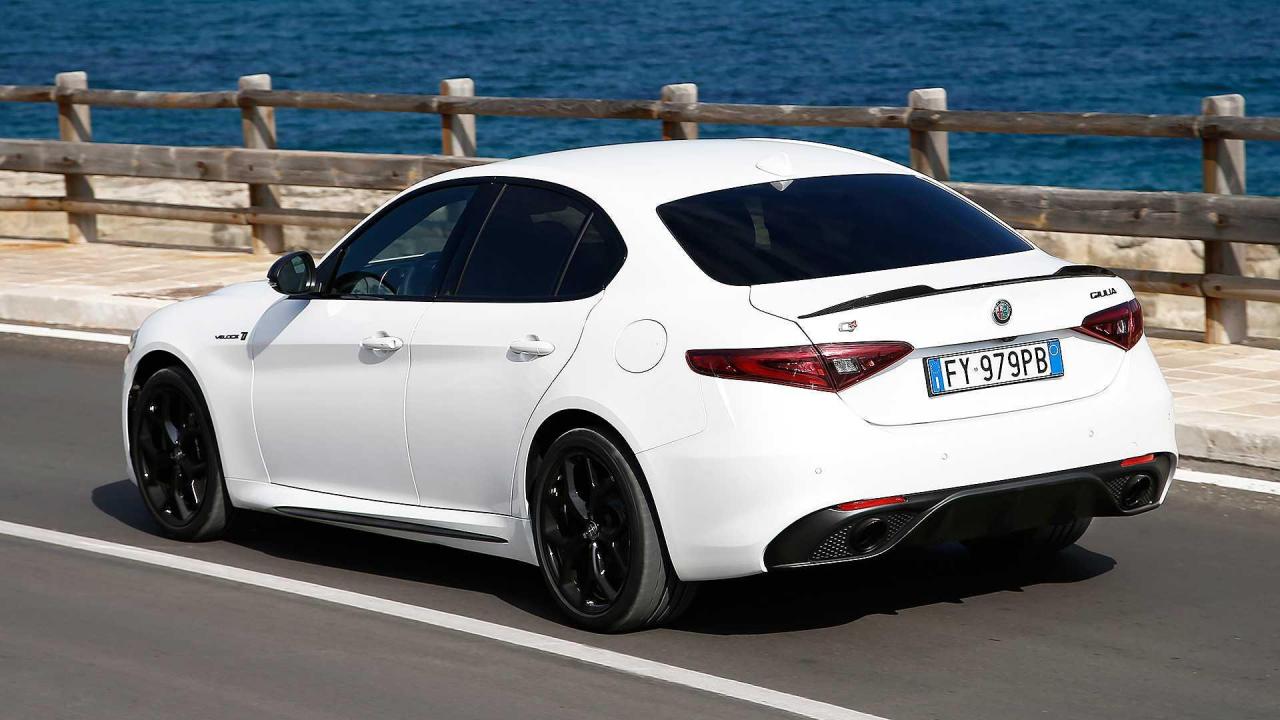 alfa-romeo-giulia-my2020 (6).jpg