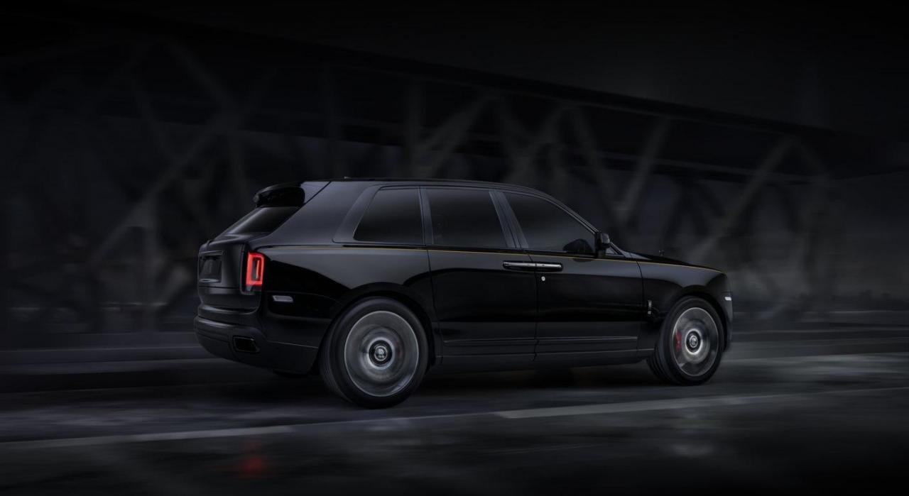 Rolls Royce Cullinan Black Badge (7).jpg