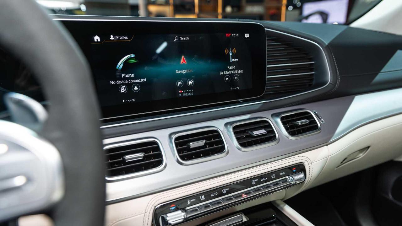2021-mercedes-amg-gle-63-s-live-in-la (13).jpg