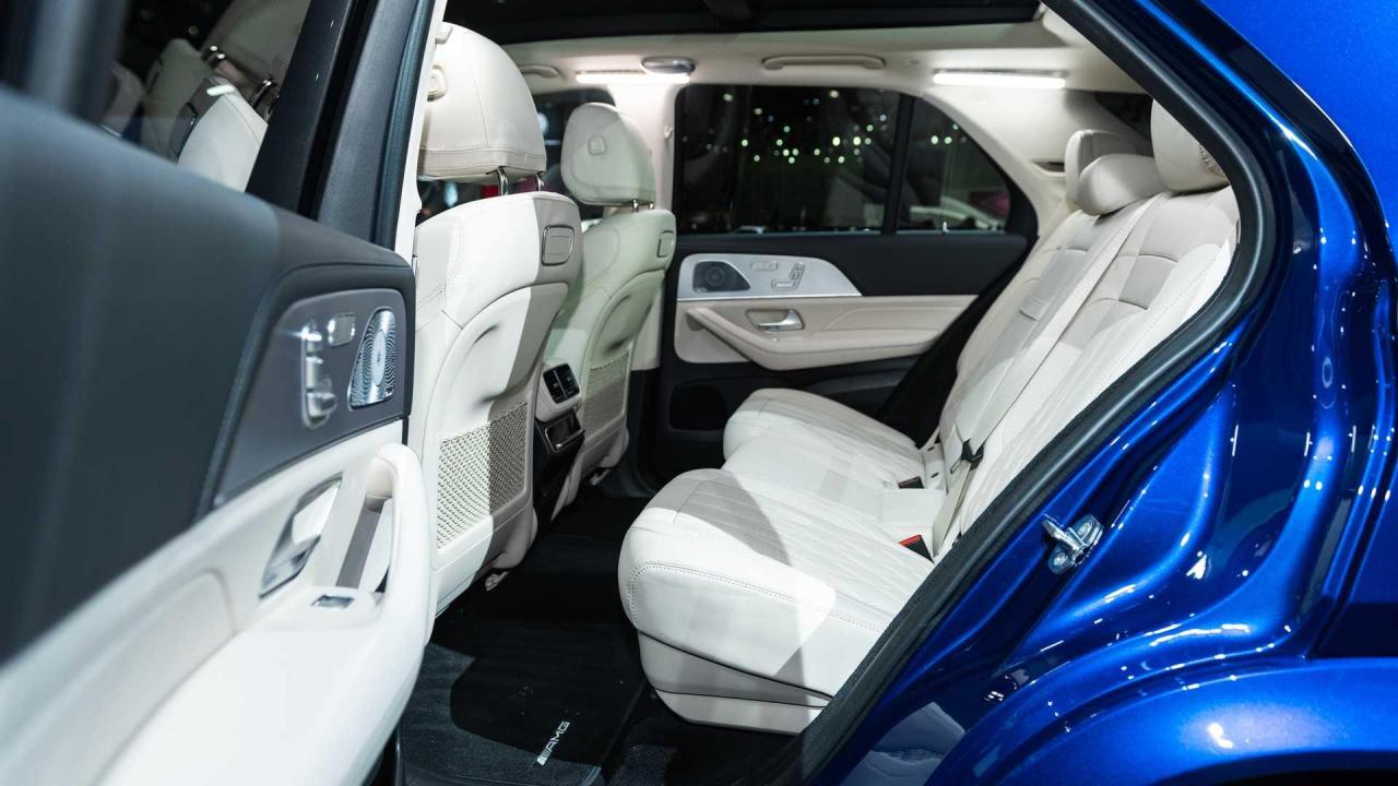 2021-mercedes-amg-gle-63-s-live-in-la (15).jpg