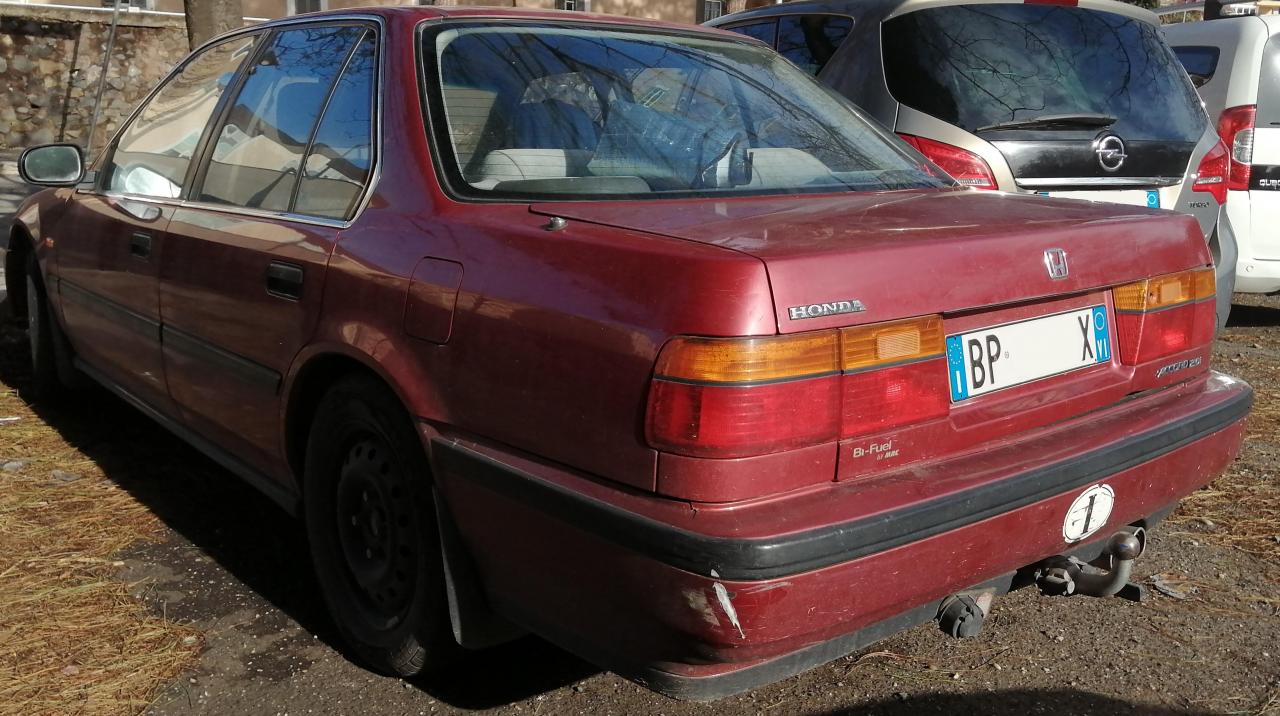 2143613856_Accord2.0i_n.t_01_363940KM.thumb.jpg.271bc7d5794a1fcffca463d28f72a53a.jpg