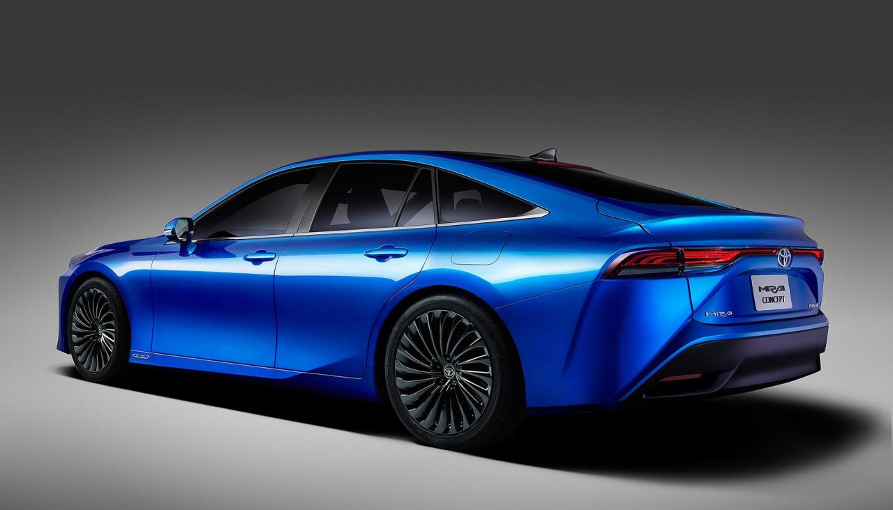 2021-toyota-mirai-unveil-1 (3).jpg