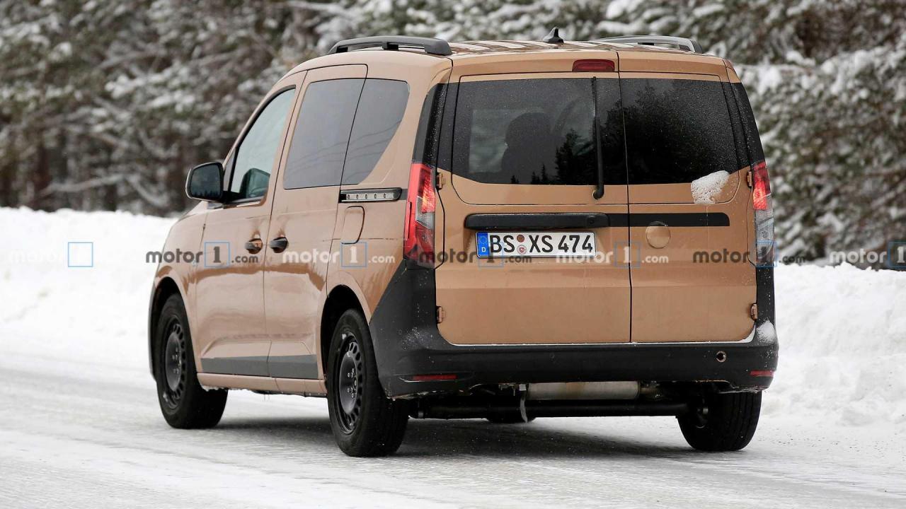 2020-vw-caddy-spy-photo2.jpg