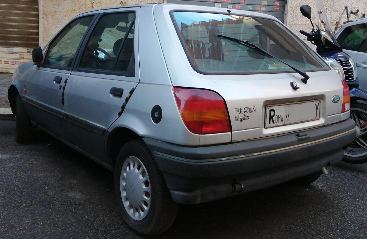 474022054_Fiesta1.1Ghia_90.thumb.jpg.283ab9737b35bb98887d07a03154e8cf.jpg