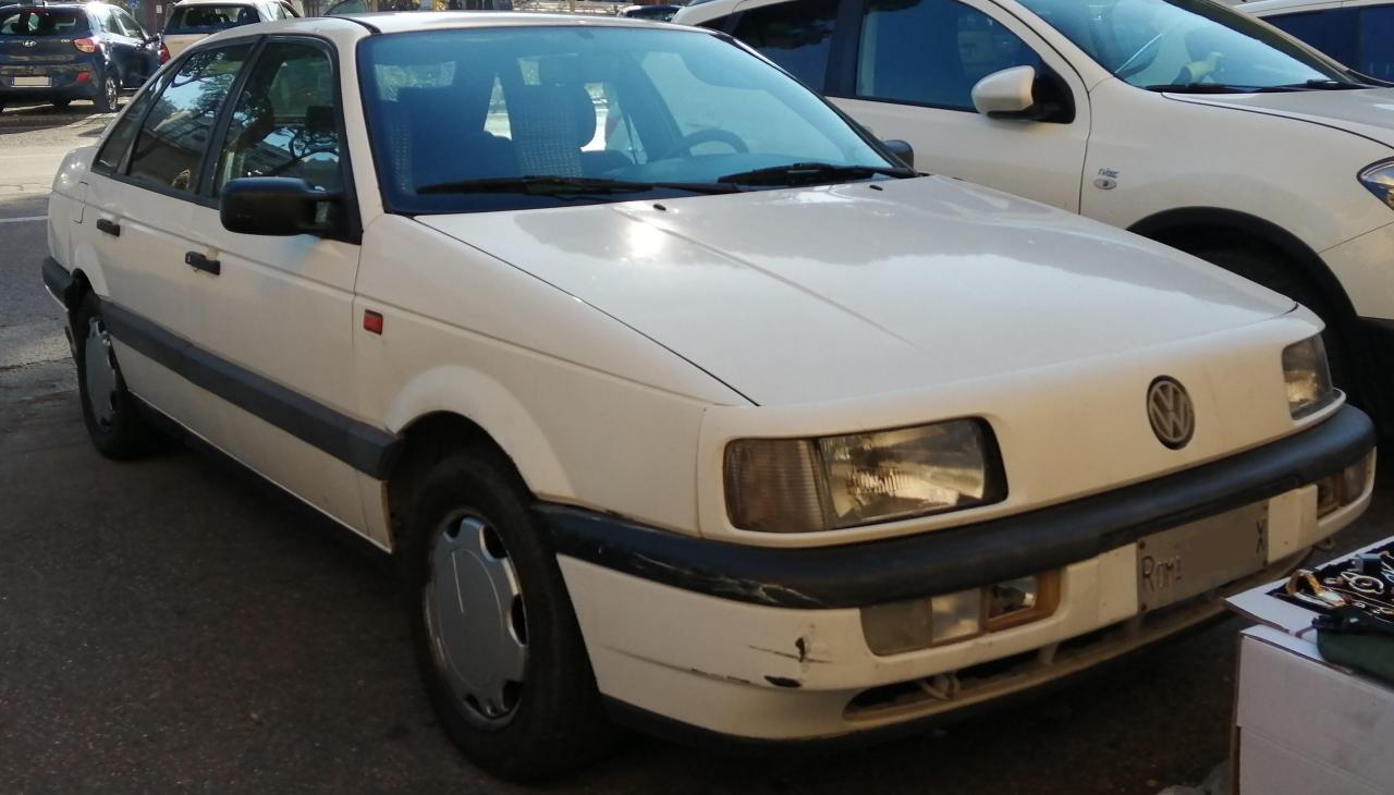 Passat_90.thumb.jpg.61fb612530b64f5341954c920fc968f2.jpg