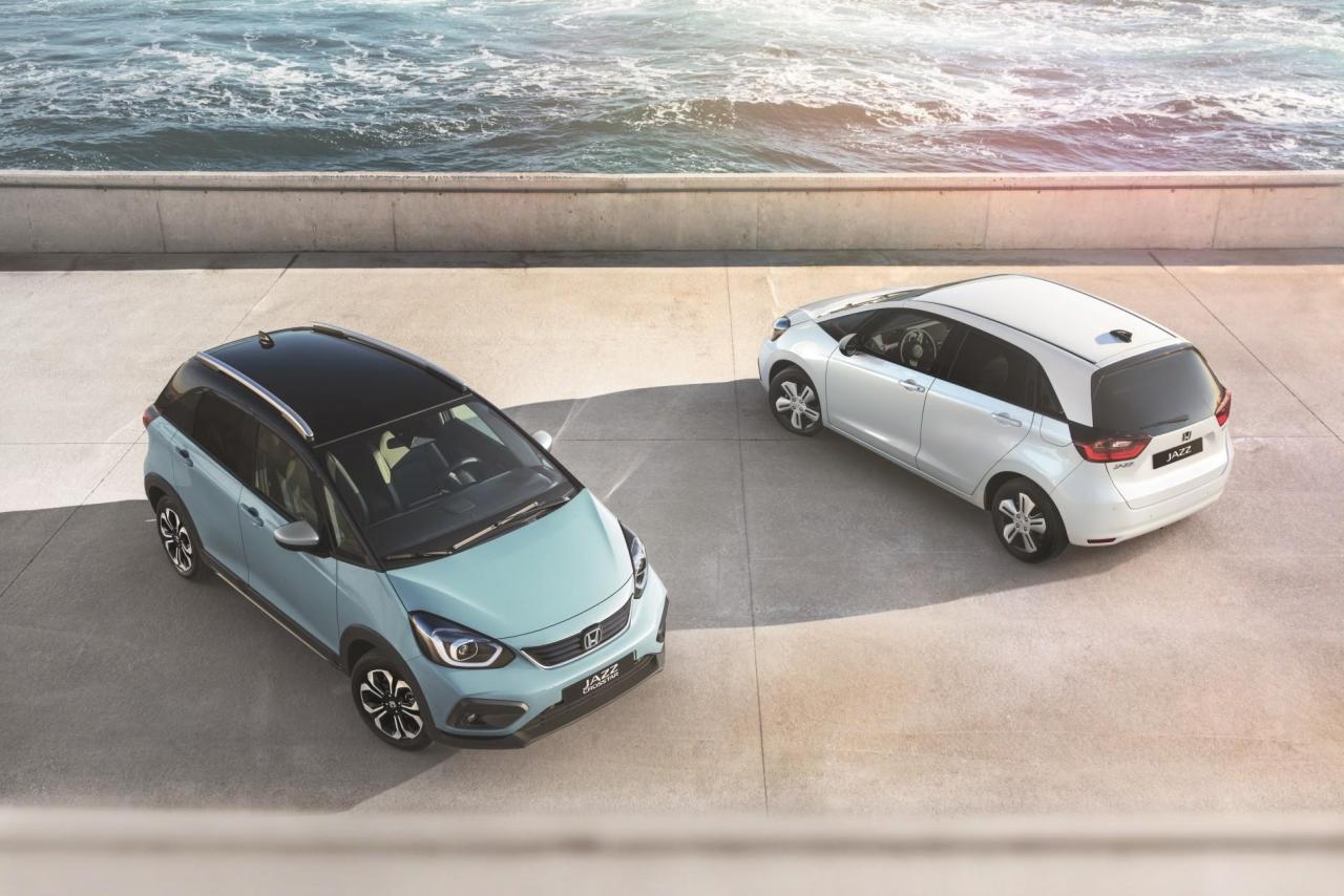 200542-all-new-honda-jazz-delivers-powerful-hybrid-performance-and-advanced.jpg