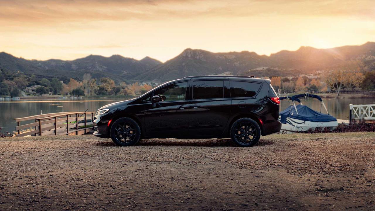 2021-chrysler-pacifica.thumb.jpg.2bc9e1c92ae36cfa610fb86ea032cc62.jpg
