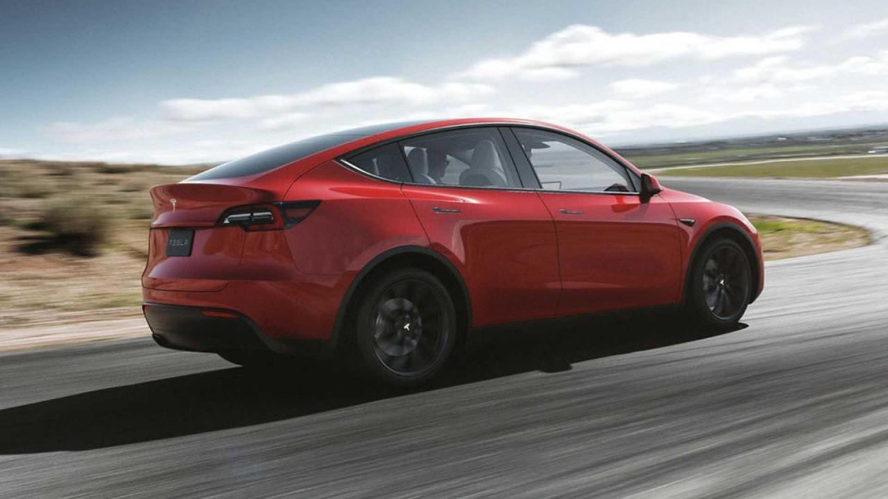 tesla model y 2020 (3).jpg