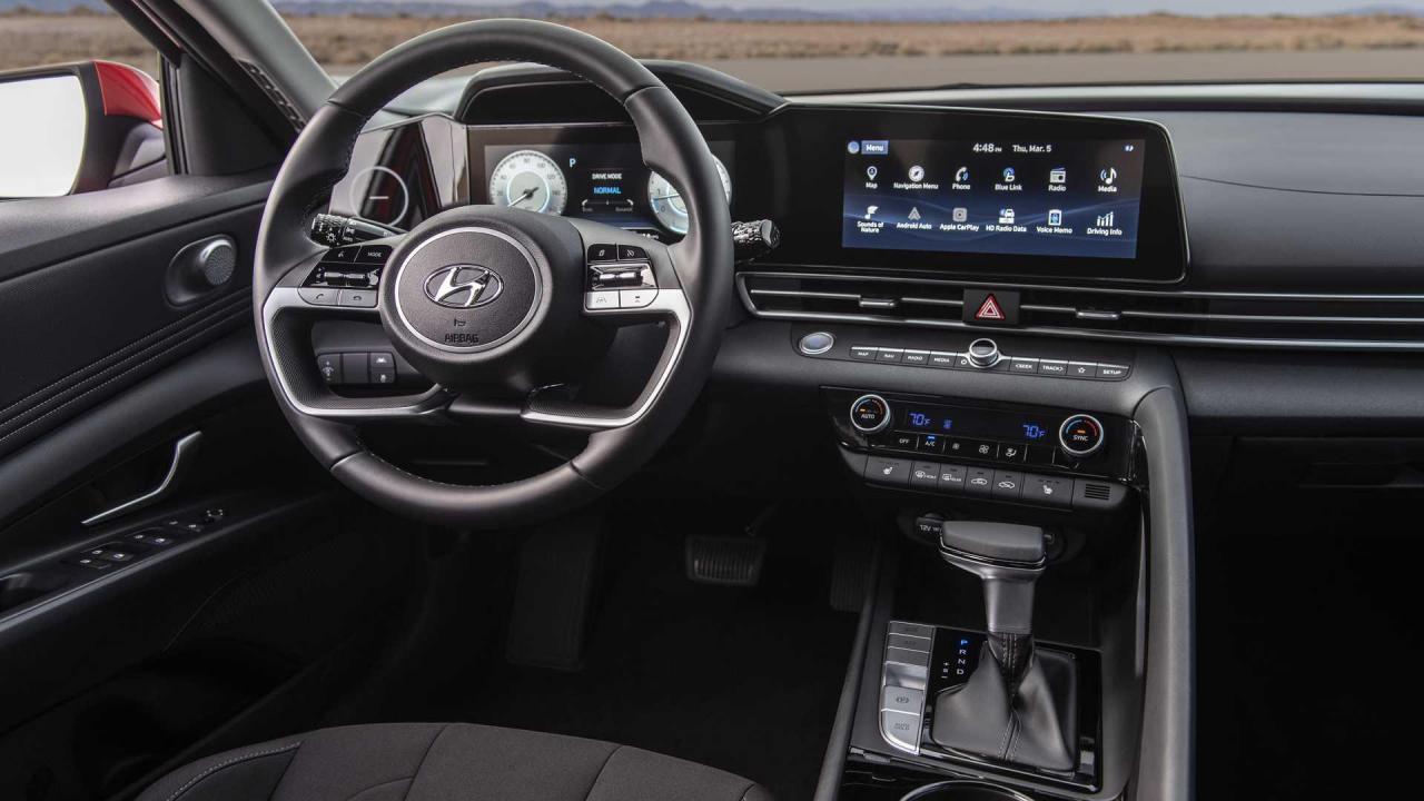 2021-hyundai-elantra (8).jpg