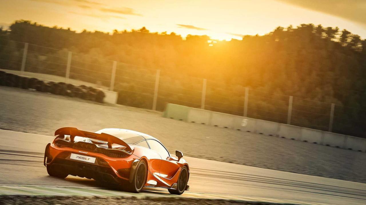 1018357927_2021-mclaren-765lt(5).thumb.jpg.575077318052a03fa08d98c18a210eb4.jpg