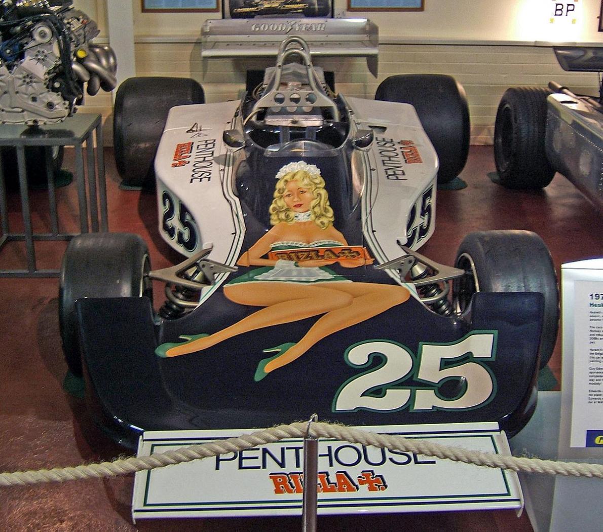 1200px-Hesketh_308D_Donington.jpg