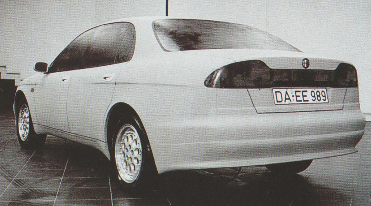 Giugiaro 936 maggio 1993 - posteriore 2.jpg